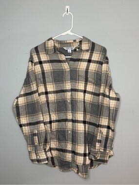 Old Navy Gray & Cream Plaid Flannel Shirt